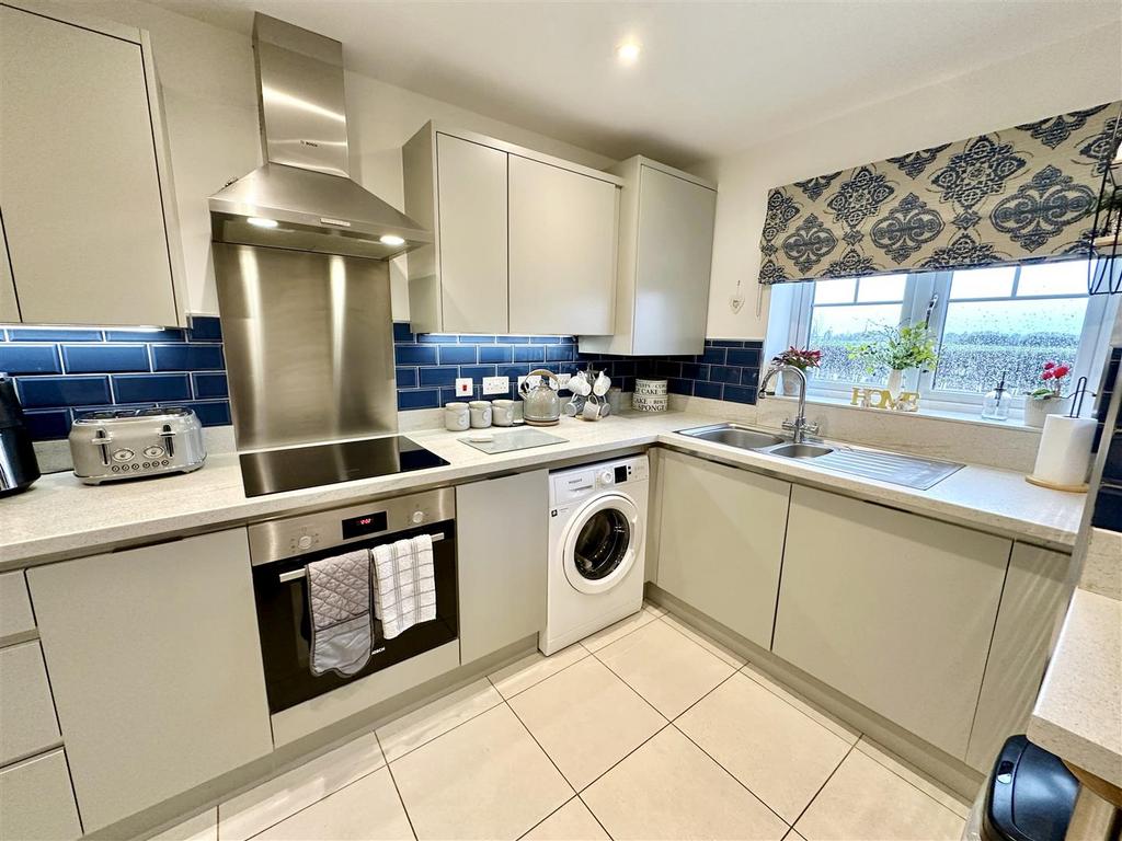 Breakfast kitchen