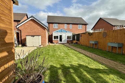 undefined, Cedar Close, Salford Priors