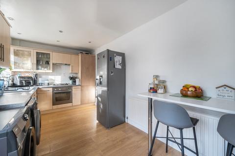 3 bedroom semi-detached house for sale, Nightingale Road, Reading RG5