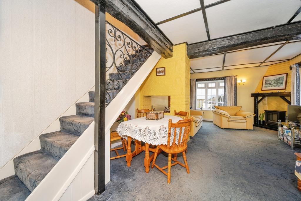 Living/Dining Room