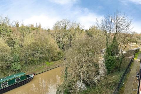 2 bedroom apartment for sale, Chandley Wharf, Warwick