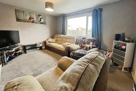 undefined, Greystone Crescent, Bradford BD10