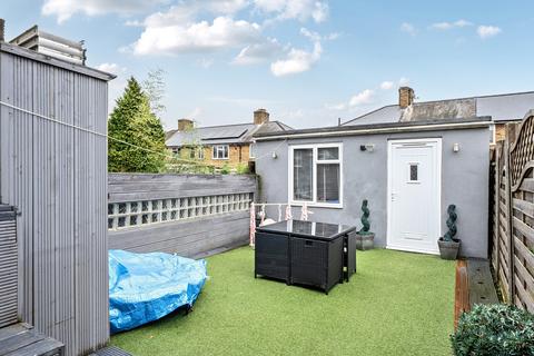2 bedroom terraced house for sale, Shrewsbury Road, Carshalton SM5