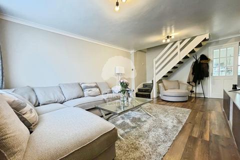 undefined, Fotheringay Gardens, Slough SL1