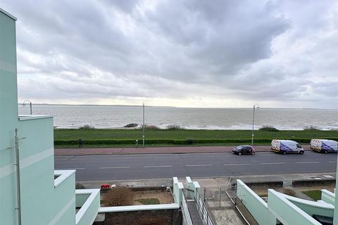 2 bedroom flat for sale, 17-19 Promenade, Lee-On-The-Solent PO13
