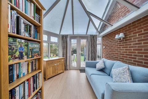 4 bedroom detached house for sale, Sharps Field, Headcorn, Ashford