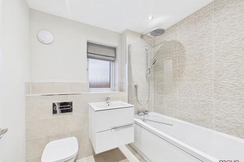 undefined, Weavers Drive, Gloucester GL3