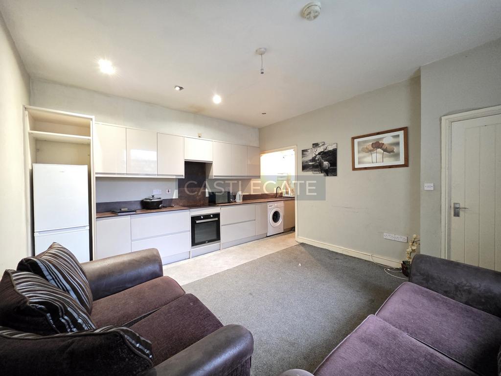12 North Street Lockwood (6)