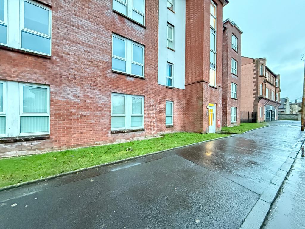 Flat 1/1, 8 Dean Court, Clydebank, G81 1 RX