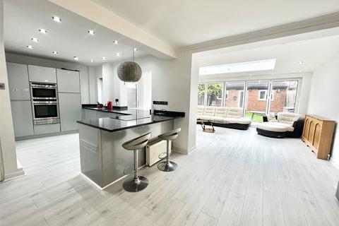 undefined, Alders Road, Edgware HA8