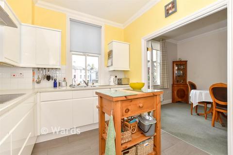 3 bedroom townhouse for sale, Cavalry Court, Deal CT14