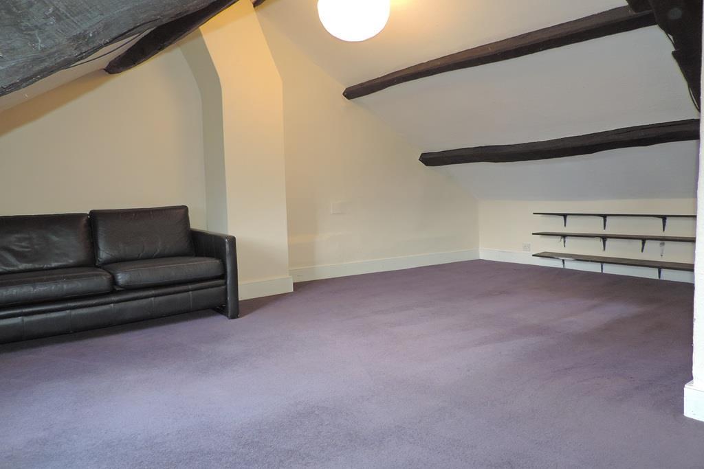 Bedroom2.jpg