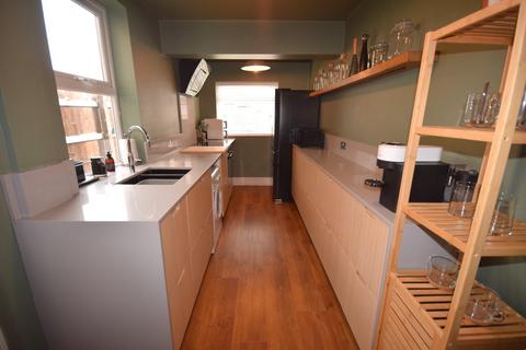 undefined, Grosvenor Road, Rugby CV21