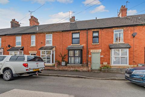 3 bedroom terraced house for sale, Kings Road, Oakham, Rutland