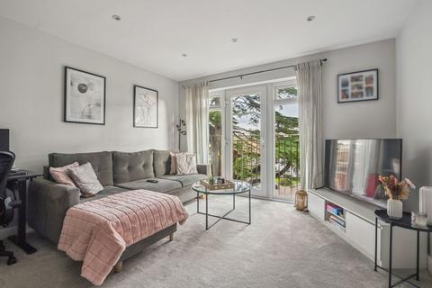 1 bedroom apartment for sale, Rectory Road, Rickmansworth, WD3