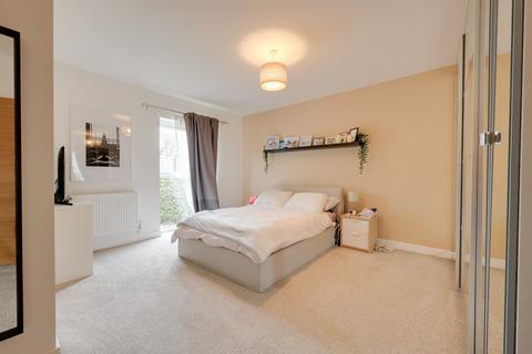 undefined, Victoria Road, Isabelle House, RH15