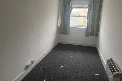 undefined, Holdenhurst Road, Bournemouth, BH8