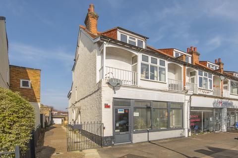 undefined, Bushy Park Road, Teddington, TW11