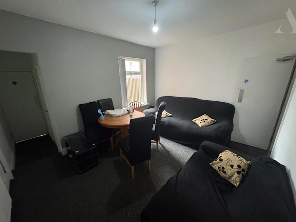 44 Woodwells Road Rear Reception Room.jpeg