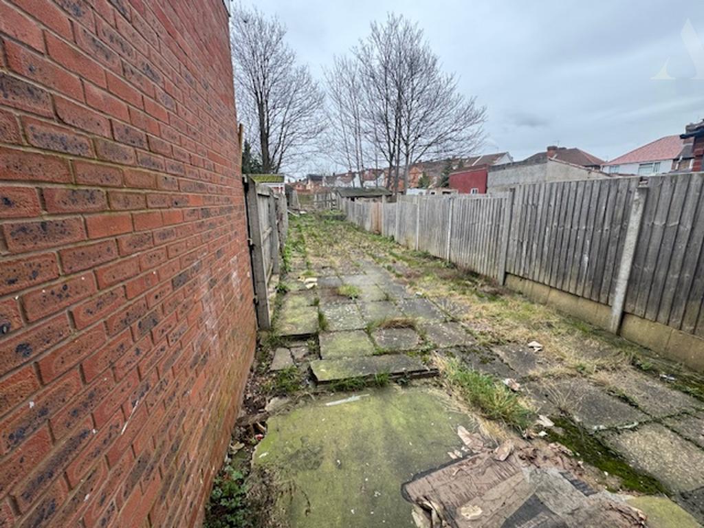44 Woodwells Road Garden.jpeg