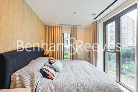 2 bedroom apartment to rent, Hampton House, King’s Road Park SW6