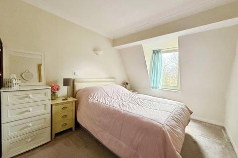1 bedroom apartment to rent, Mount Hermon Road, Woking, Surrey, GU22