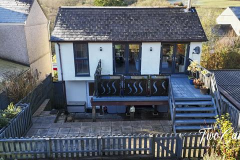 undefined, Commercial Road, Pontardawe SA8