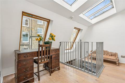 3 bedroom house to rent, St. Lukes Mews, London, W11