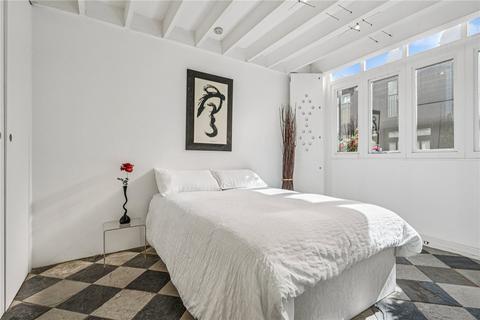 undefined, St. Lukes Mews, London, W11