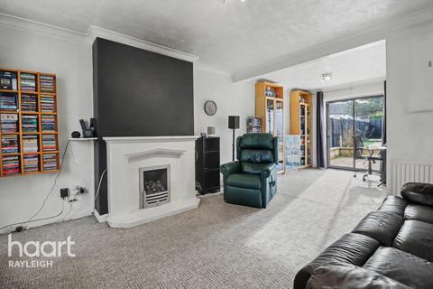 undefined, Broomfield Avenue, Leigh-on-sea
