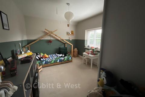 3 bedroom end of terrace house for sale, Manor Road, Southbourne, Hampshire