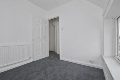 3 bedroom terraced house for sale, 3 Christchurch Road, Tilbury, Essex, RM18 8XP