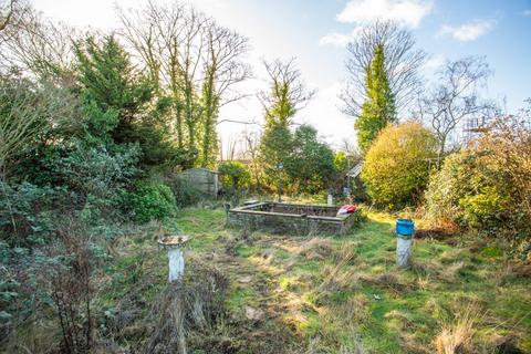 2 bedroom bungalow for sale, Swalecliffe Road, Whitstable, Kent, CT5