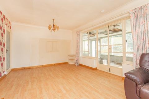 2 bedroom bungalow for sale, Swalecliffe Road, Whitstable, Kent, CT5