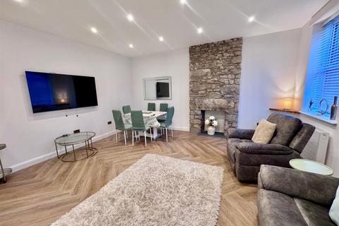 undefined, Ancaster Square, Llanrwst