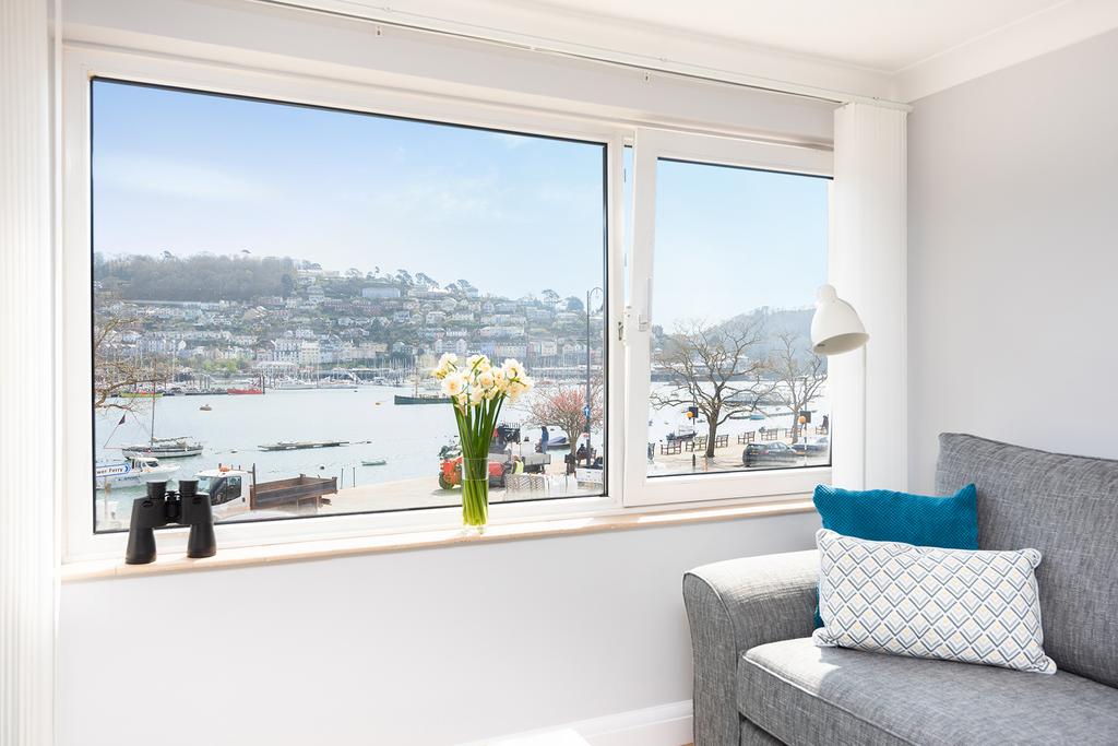 6 Sitting Room View