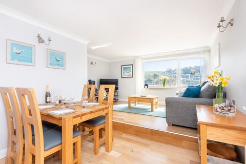 2 bedroom apartment for sale, Mayflower Court, North Embankment, Dartmouth