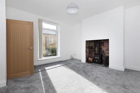3 bedroom terraced house for sale, Handel Street, Huddersfield HD7