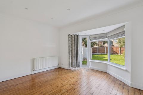 3 bedroom semi-detached house for sale, West Way, Rickmansworth, Rickmansworth. WD3