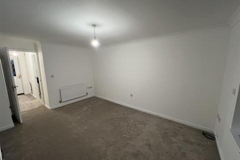 2 bedroom terraced house to rent, Springham Drive, Colchester CO4
