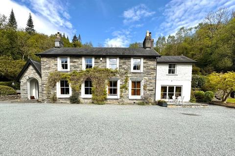 6 bedroom house for sale, Betws-Y-Coed