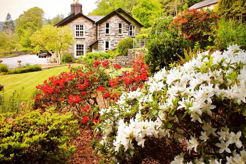 6 bedroom house for sale, Betws-Y-Coed
