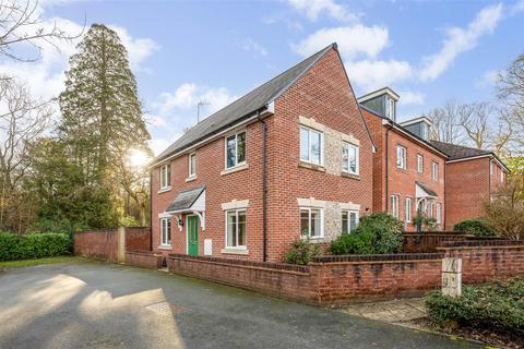 3 bedroom detached house for sale, Oaklands Avenue, Rowland's Castle