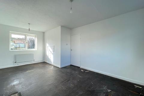 2 bedroom semi-detached house for sale, St. Nicholas Road, Faversham, ME13