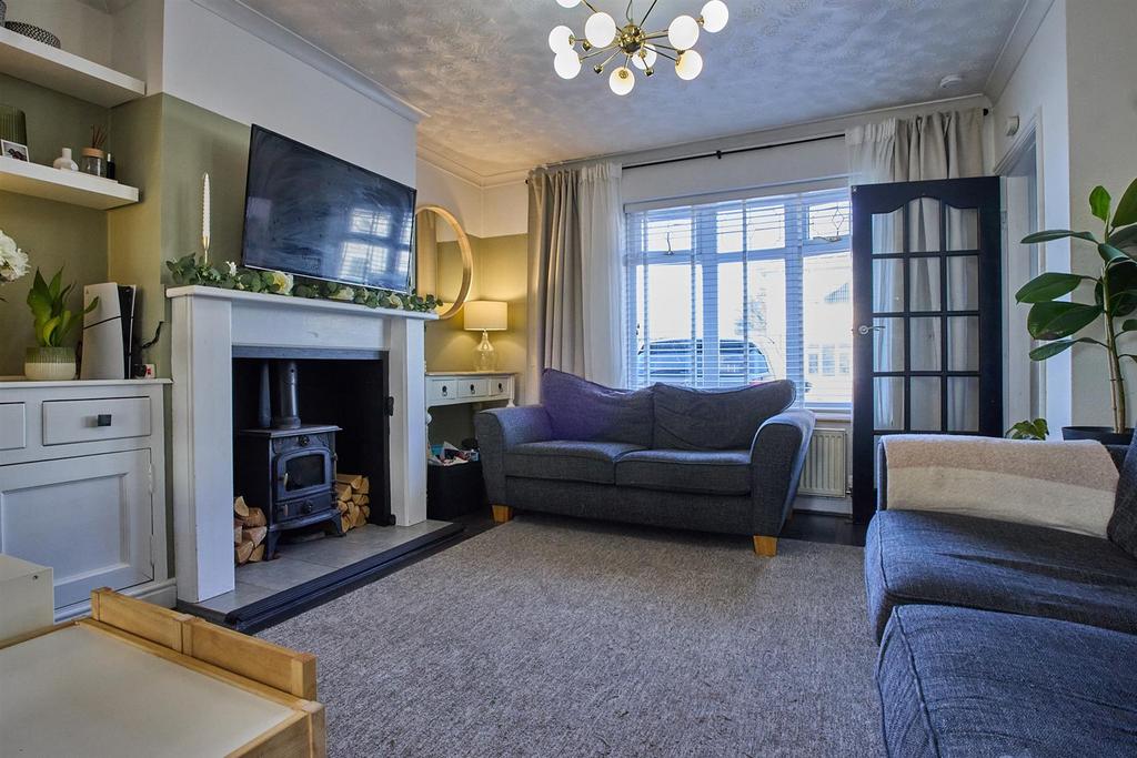 Front Lounge