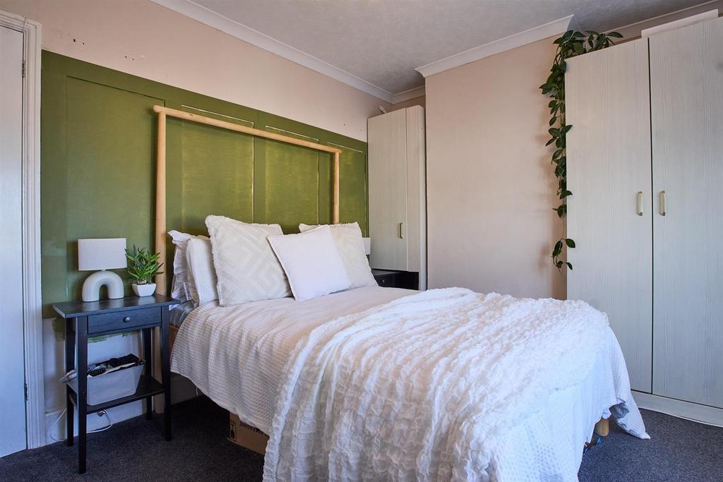 Bedroom One to front