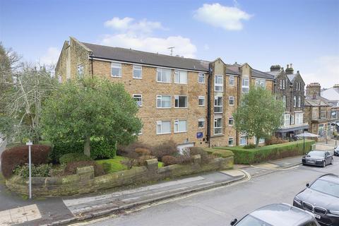 Wells Promenade, Ilkley LS29