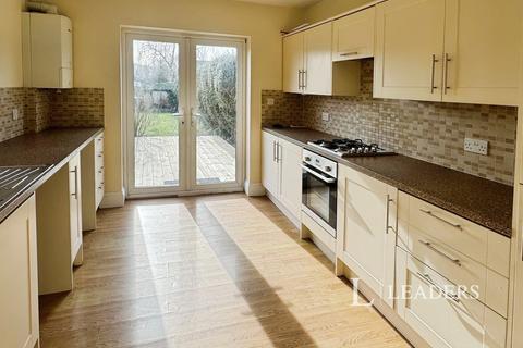 undefined, Station Road, Polegate, BN26