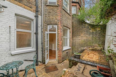 1 bedroom flat for sale, Barons Court Road, London W14