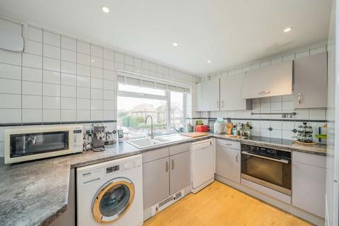 2 bedroom maisonette for sale, Blandford Road, Teddington TW11